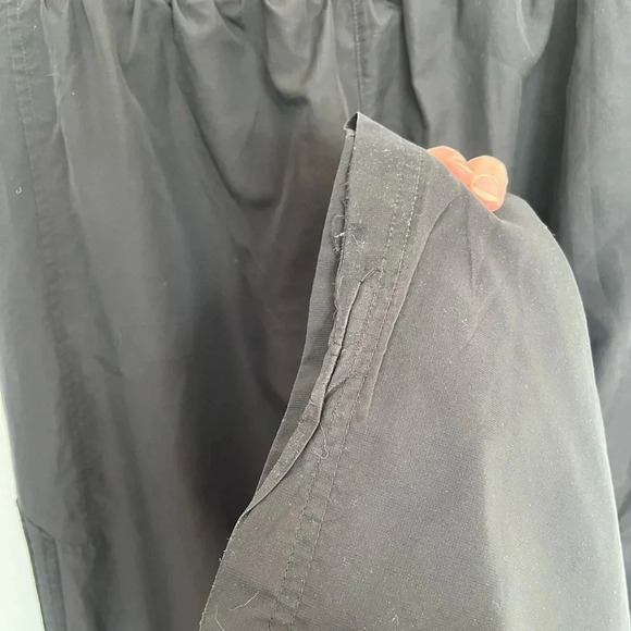 Adidas black windbreaker tracksuit  pants size large - Picture 6 of 8